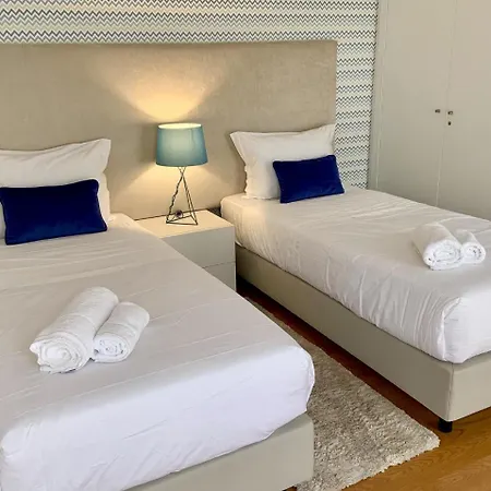 Casa de Férias Holiday Beco Leonardo Coimbra